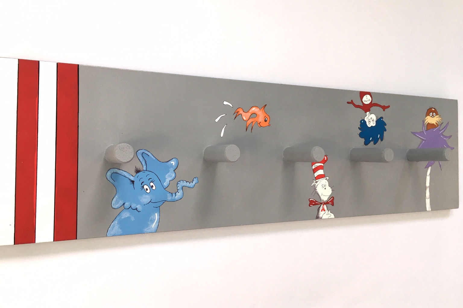 Dr Seuss Theme On Grey Base