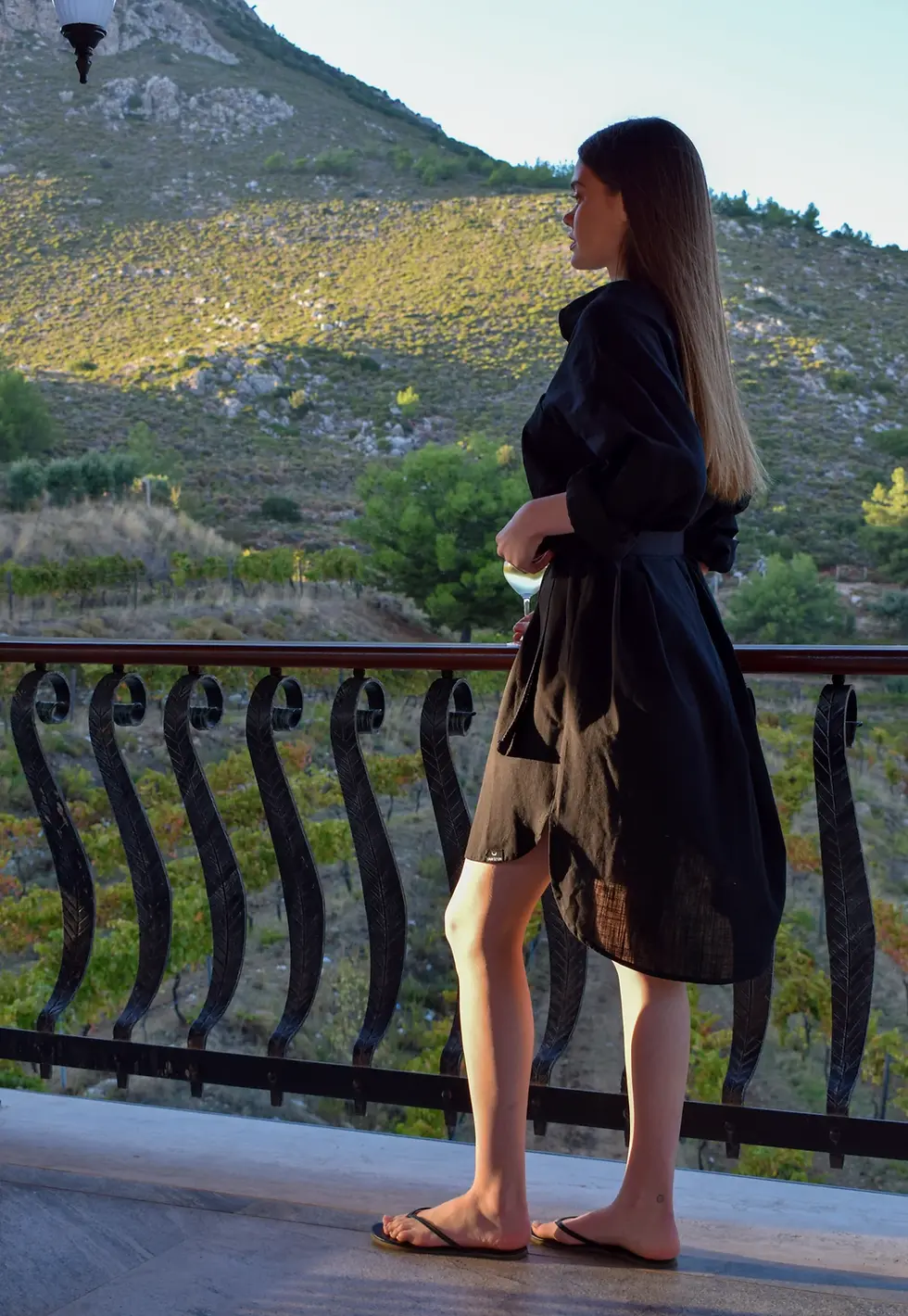 Thumbnail: womens black oversize long shirt dress side view