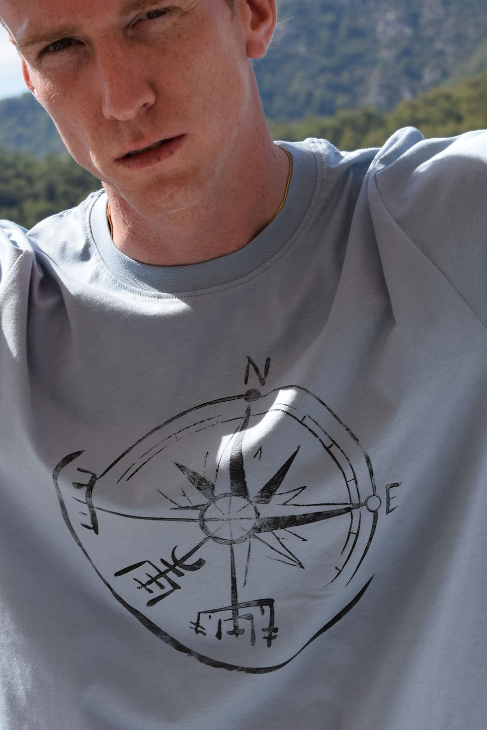 Küçük resim: Hand-Printed T-Shirt – Unique, Nautical, and Viking-Inspired