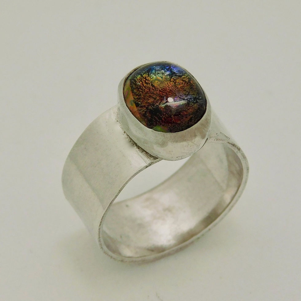 Thumbnail: Moody Purple and Bronze Color Shifting Silver Ring Size 5.5