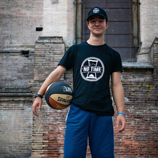 instagram : _streetball31_