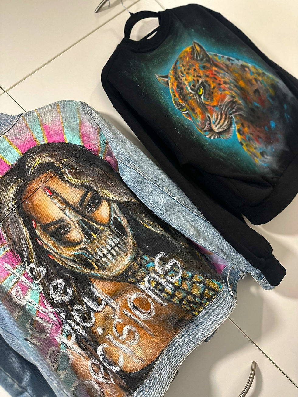 Clothes painting