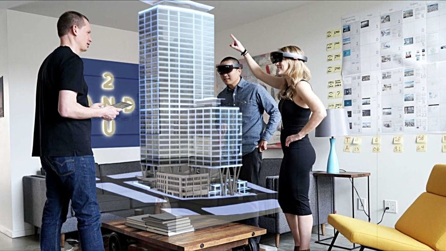 2U_HoloLens_Studio216_Building3_edited
