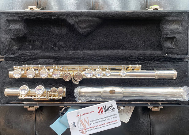 Flute.jpeg