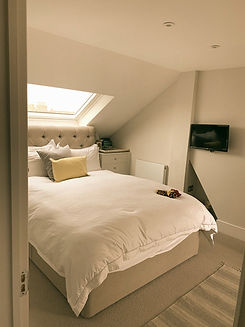 Tim's South West London loft bedroom_edited.jpg
