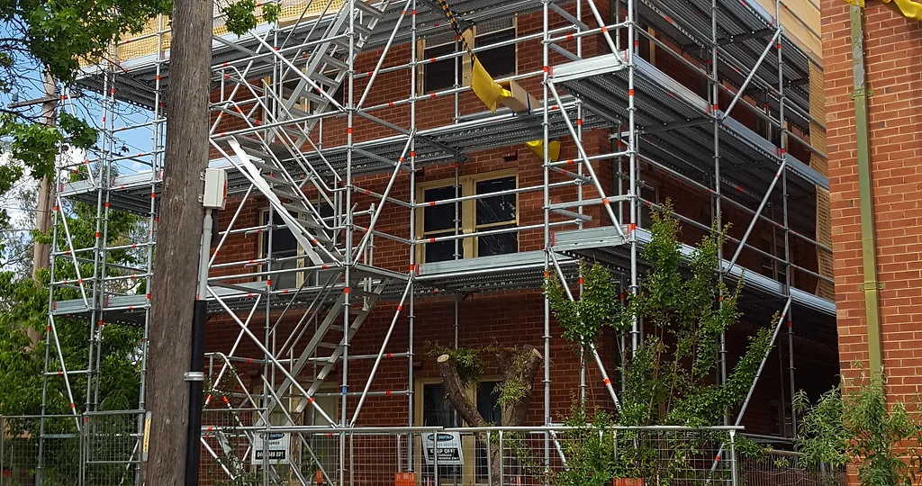scaffold builders