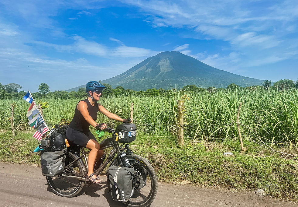 Fotogalerij XPLORid Nomadic Lifestyle San Miguel El Salvador