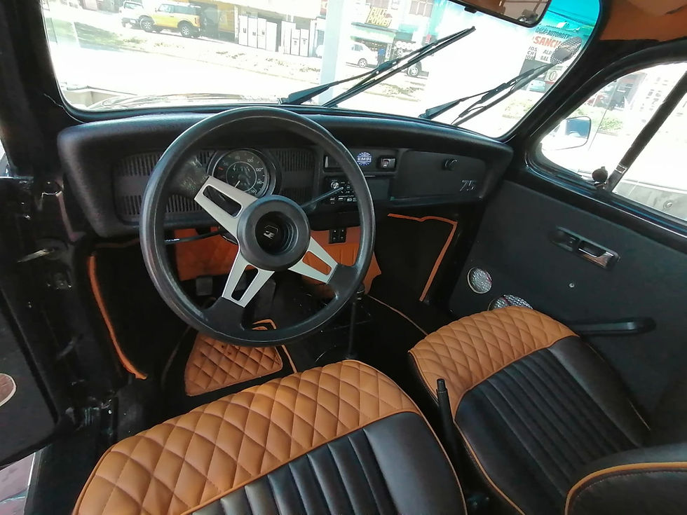 Miniatura: Volkswagen Sedan Vocho 1975 Negro