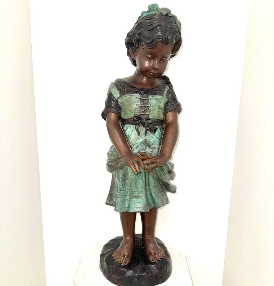 Lake Sherwood Estate Sale