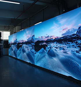 high-resolution-indoor-advertising-display.jpg