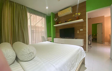 Квартира с 2 спальнями и верандой у пляжа Най Харн