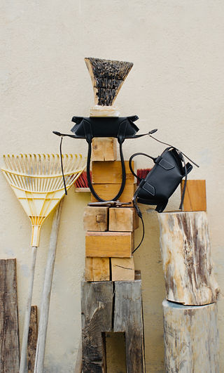 seloah セロアー　Cube leather bag heaco Cube leather bag – seloah