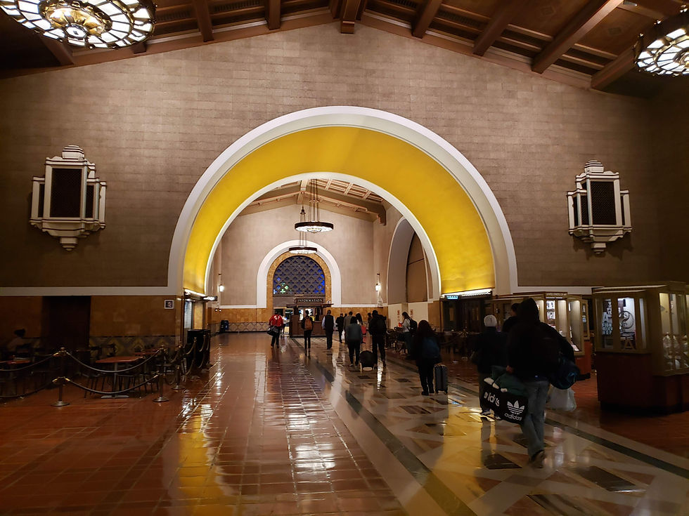 Coast Starlight LA -Metro.2