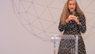 Presidente da WEC, Bettina Schaller foi Keynote Speaker em evento internacional organizado pelo Sindeprestem