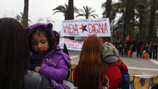 VIDA DIGNA SE TOMA EL MUNICIPIO DE HUECHURABA EXIGIENDO MEDIDAS EN FAVOR DE LA VIVIENDA SOCIAL