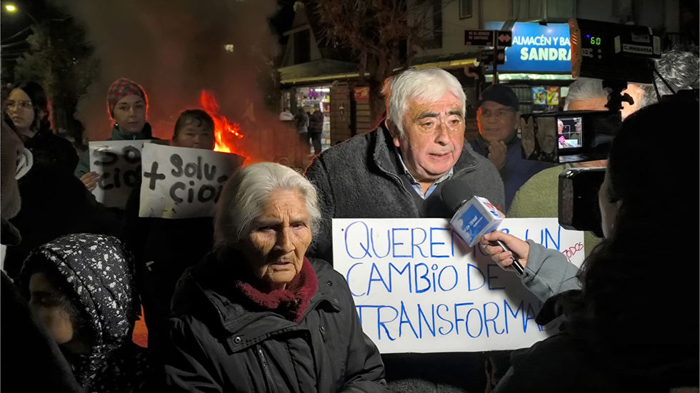 TRIUNFO CONTRA LA NEGLIGENCIA DE ENEL: VECINOS LOGRAN NUEVO TRANSFORMADOR CON EL DOBLE DE POTENCIA EN HUECHURABA