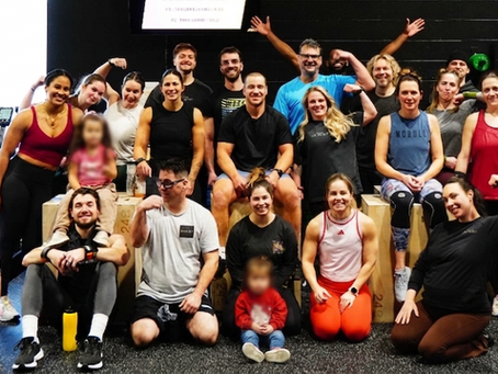 Communauté du gym La Tribu à Laval après un entraînement de groupe