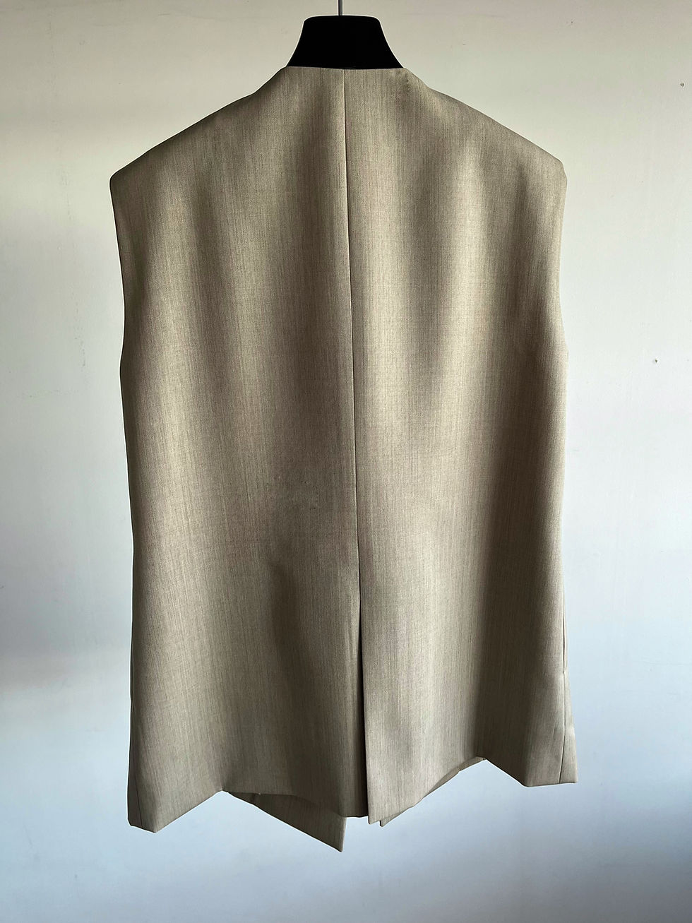 サムネイル： Layered Gilet