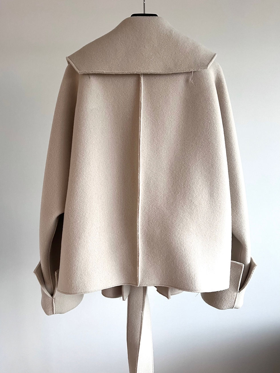サムネイル： Detachable Short Coat