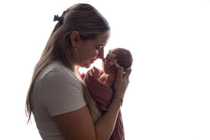 Newbornbaby met mama
Machella Fotografie Newbornfotograaf Machella