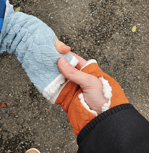 L i l a - 2024-12-12T092529.931-min.png