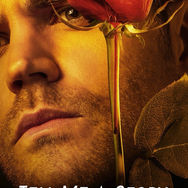 TELL ME A STORY. Ashley e Frumoasa cu mască, Beau e Bestia de 30 de kilograme ud. Simone e Cinderella care fură de pe carduri. Tucker e prințul care o droghează pe Frumoasa din Pădurea Adormită. SKY