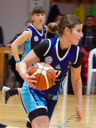 WRITE DOWN THE NAME. RALUCA TIVADAR-IANCEU. 16 ani, 5 luni și 25 de zile. Best Performer în prima etapă din 2026. 21 puncte. 23 eficiență. La SENIOARE. CSU ORADEA. 