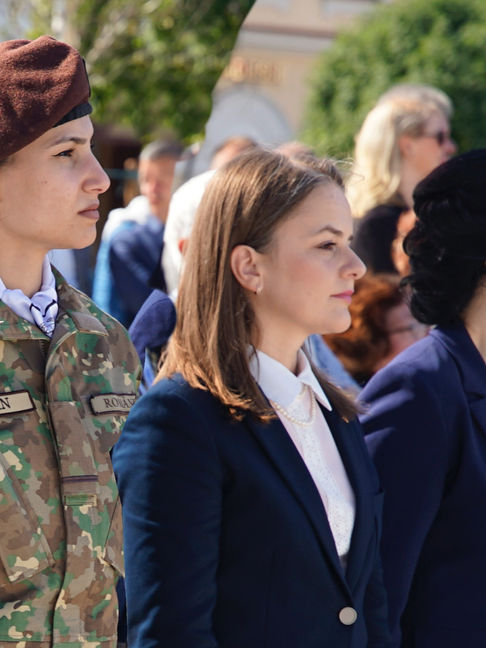 ORADEA. Simpozion dedicat Zilei Armatei la Primăria Oradea
