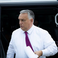 VIKTOR ORBAN respinge categoric noul Pact privind migrația. Fiecare țară europeană care nu vrea să-și crească copiii alături de sălbatici din lumea a treia va fi jecmănită cu 20.000 de euro per refuz