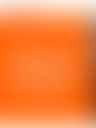 ING spune: Ferește-te de fraudele cu cod QR. Nu toate codurile QR sunt sigure. Și nu toate trebuie scanate. Folosește doar camera din aplicație. Prea bun sau prea bombastic înseamnă SCAM
