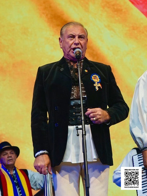 Concert Folcloric Bicentenar AVRAM IANCU. În regia lui Liviu Buțiu cu Nicolae Furdui Iancu cap de afiș. Piața Unirii. 23 iunie. Intrare liberă