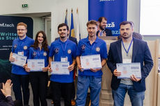 Morar Cătălin-Daniel, Perei Mark-Bence, Tufan Raul-Ionuț și Corniș Ana-Raluca și Gal Csaba-Szilard au reprezentat Universitatea din Oradea la competiția „Hard & Soft”.