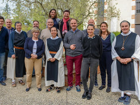Le parcours de visite de l’abbaye d’Echourgnac se dessine