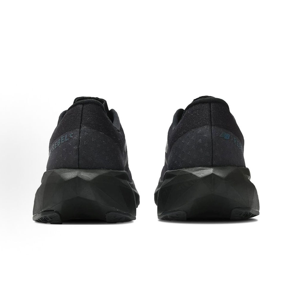 Miniatura: New Balance FuelCell Rebel v4 Triple Black