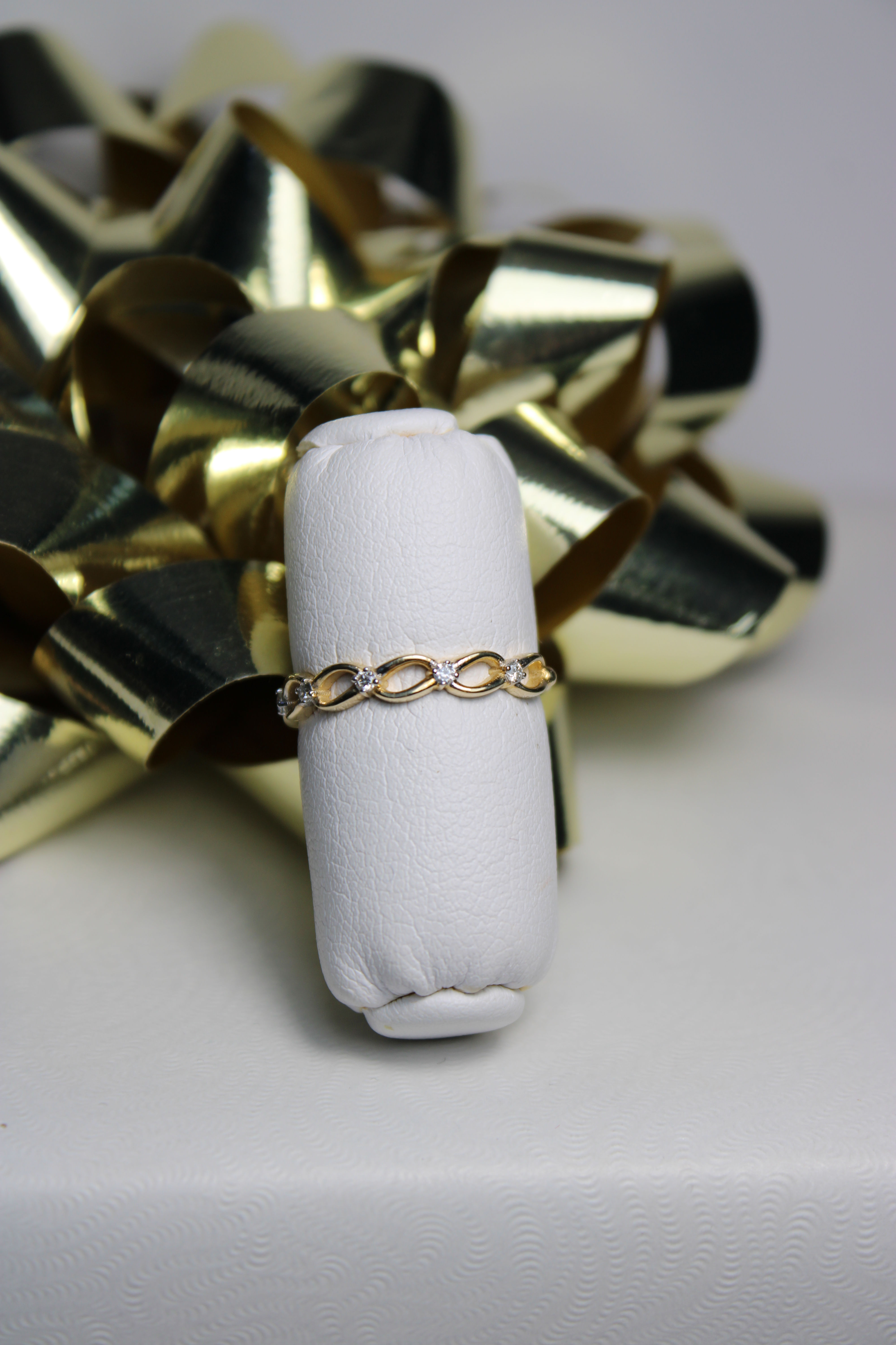 Chain Link Style Stackable - J4441