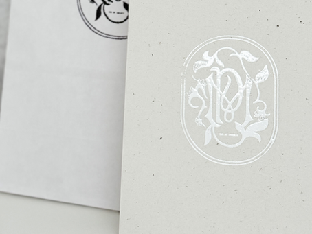 Comment faire un blason en relief sur vos faire parts et invitations