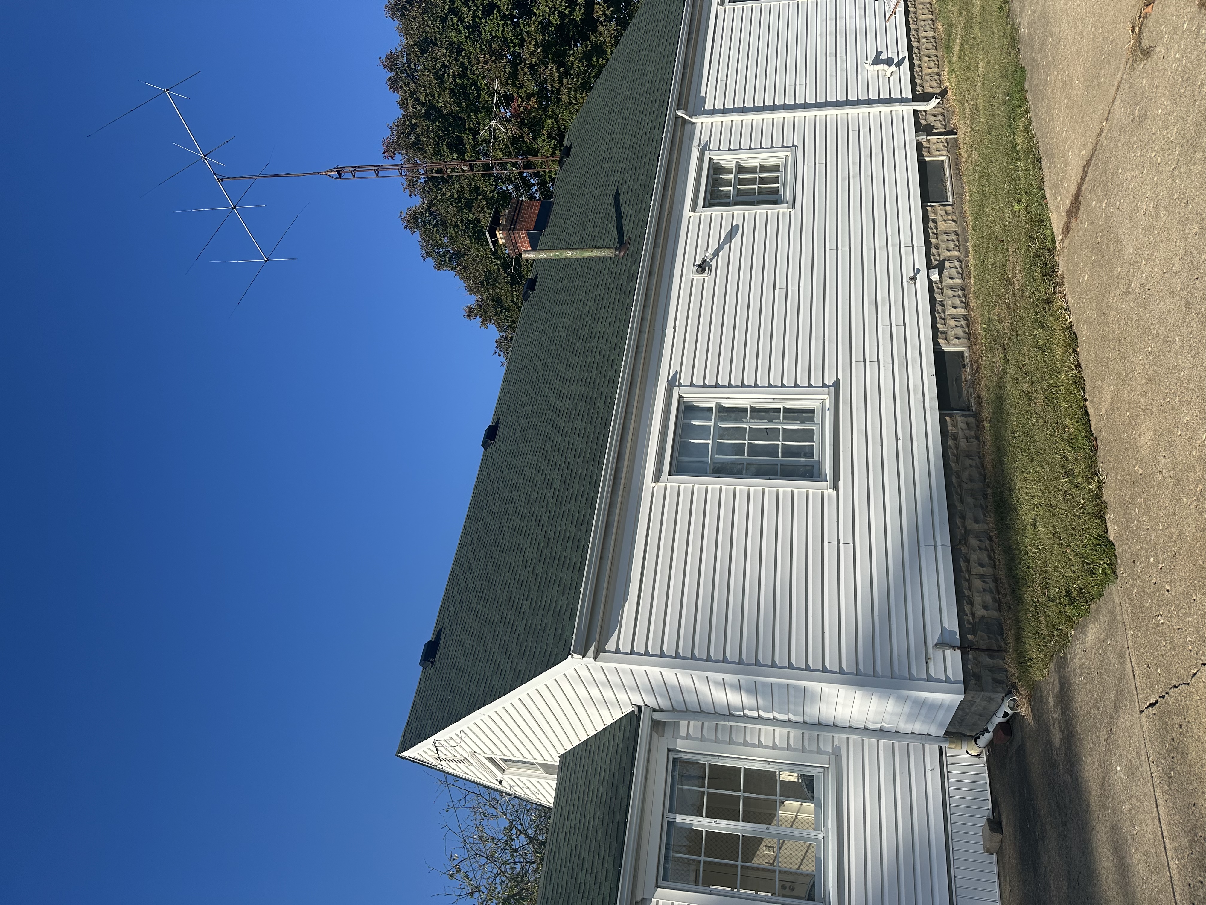 Shelter King Roofing past roofing project photograph 6