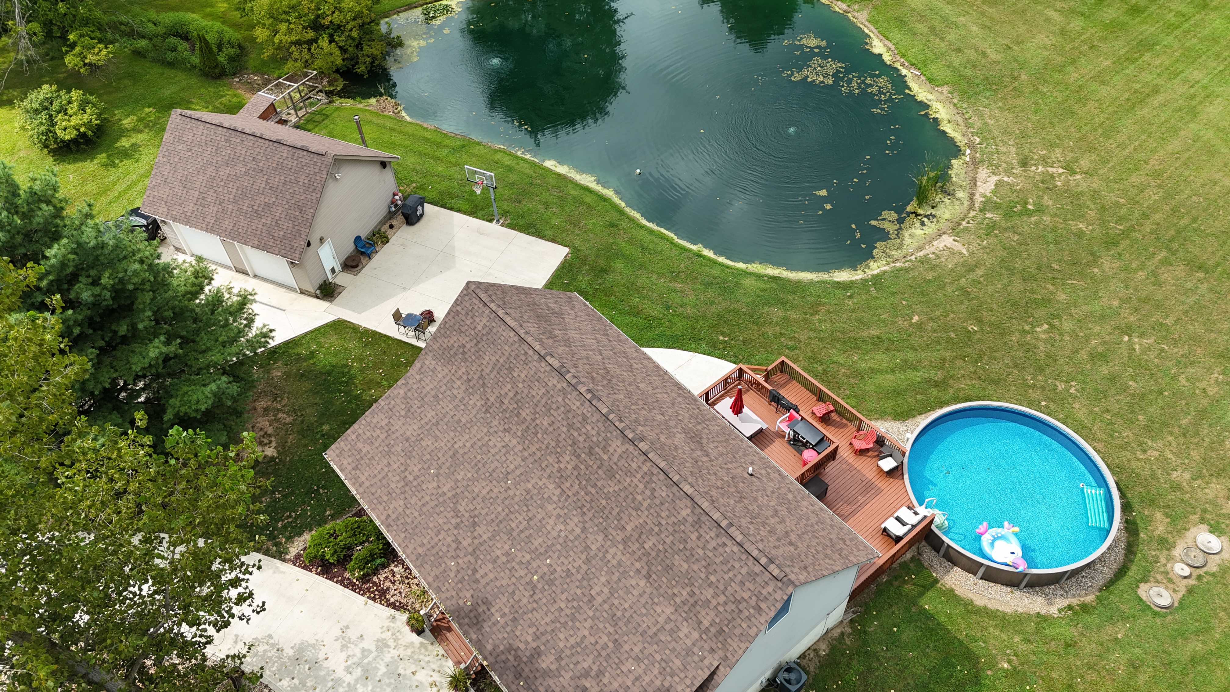 Shelter King Roofing past roofing project photograph 11