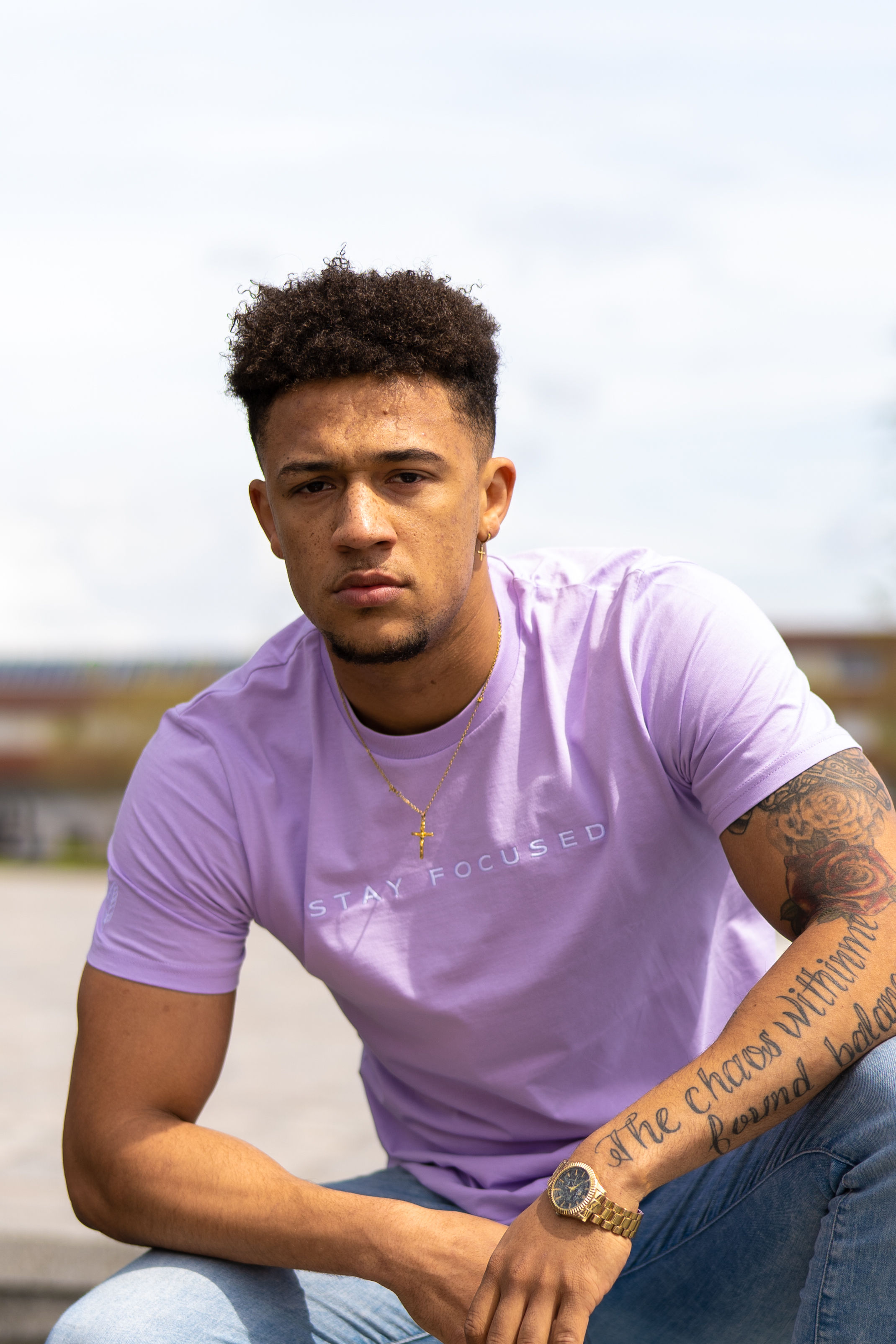 Lavendel Dawn Focused tee