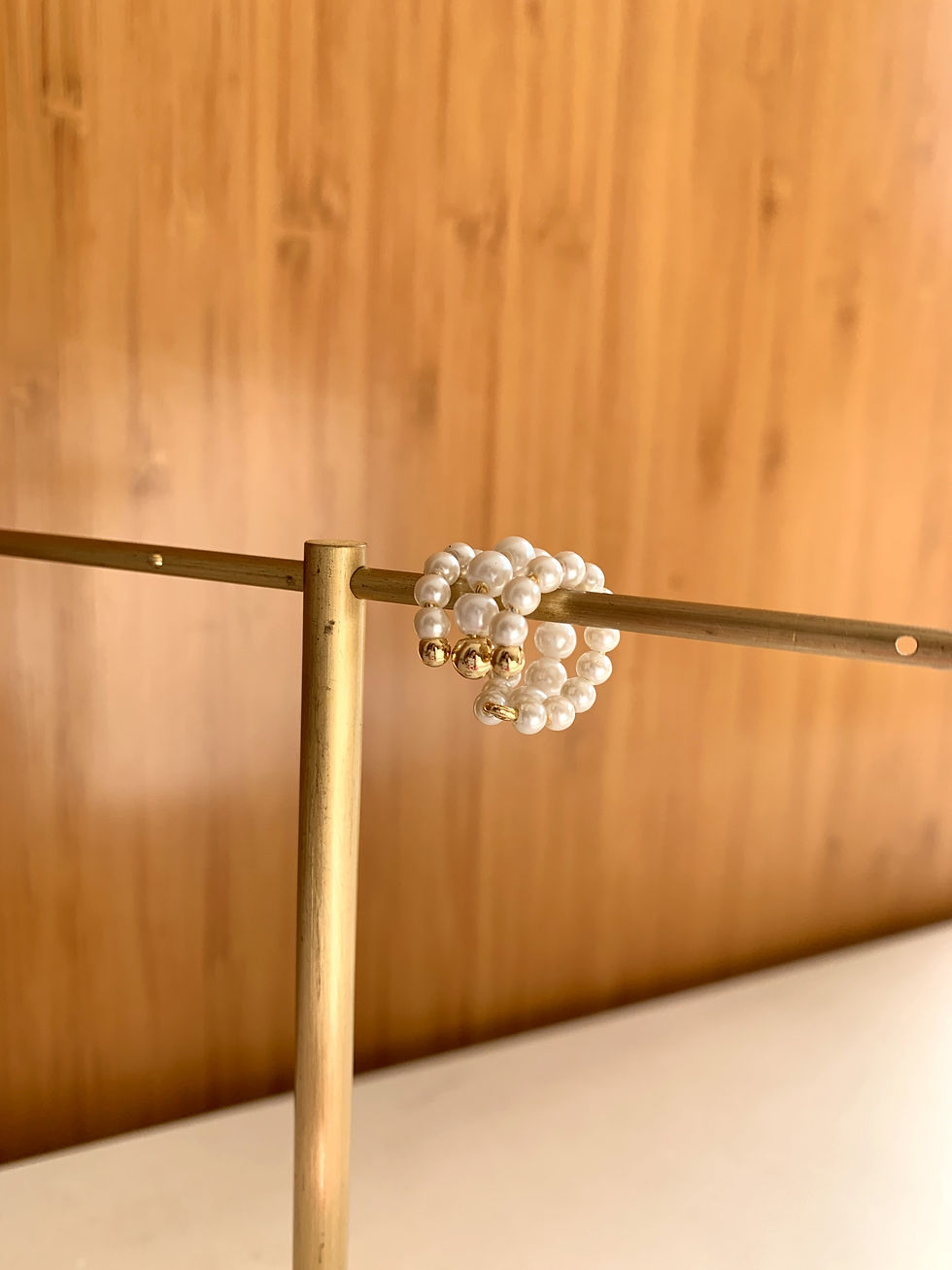縮圖：Triple Pearls Hoops Ear Cuff (Dec_cc1)