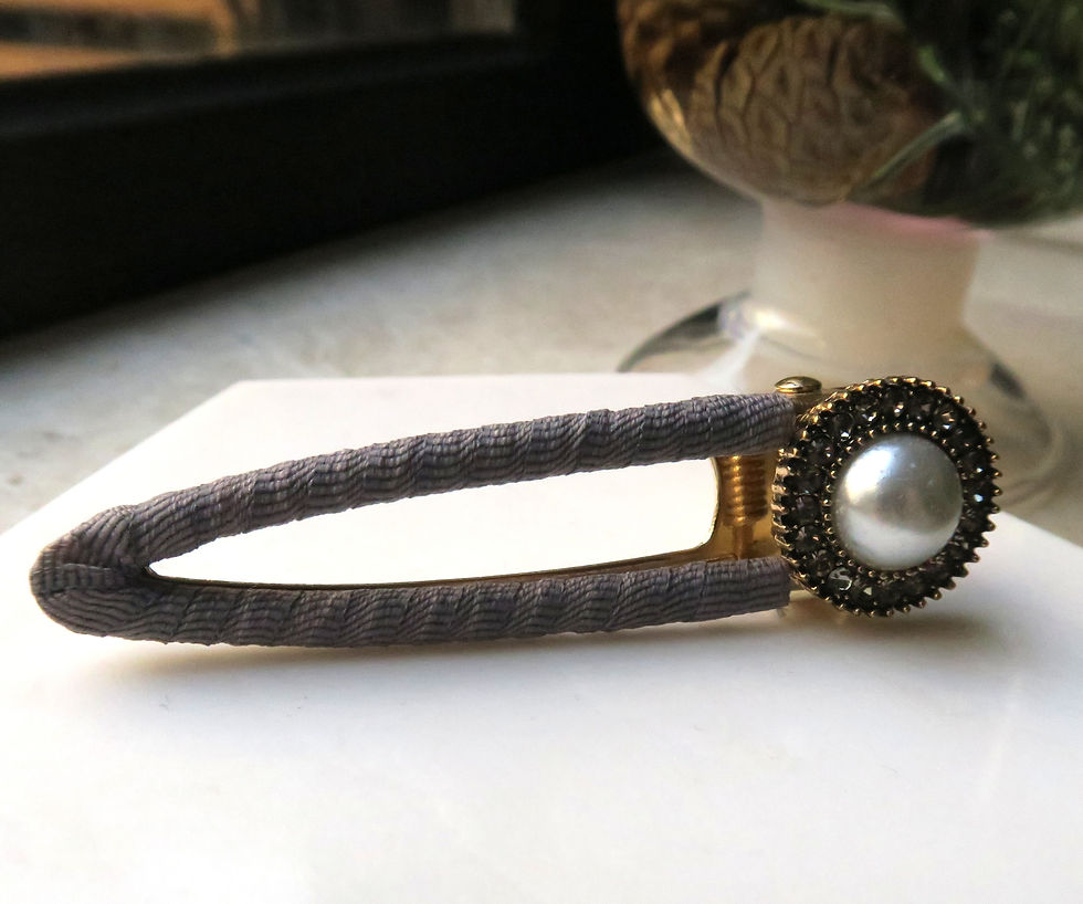 縮圖：復古典雅珠珠髮夾(H3）