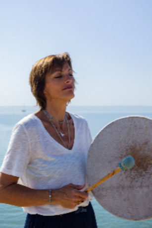 Yasmina Deschamps
