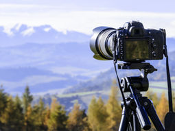 Photo-Shoot Tips and Advice For Winter-Dwelling Mermaids!
