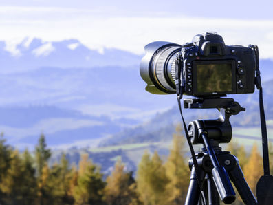 Photo-Shoot Tips and Advice For Winter-Dwelling Mermaids!