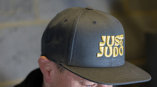 GGG 6 Panel Snapback Cap | GGG