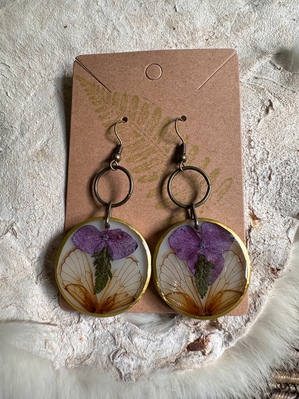 Medium circle cicada wing earrings with pressed flowers and ferns