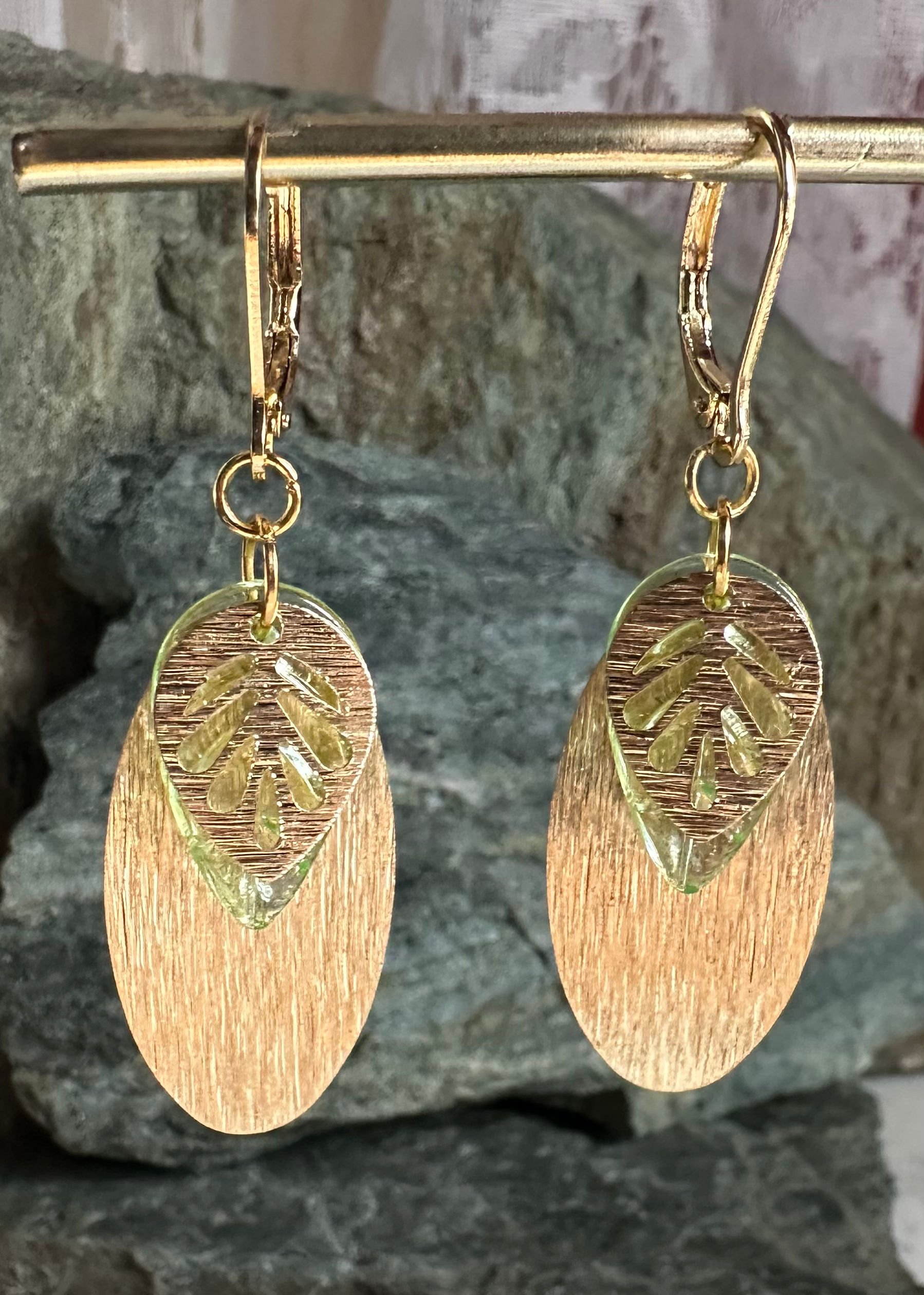 Brass and green leaf drops