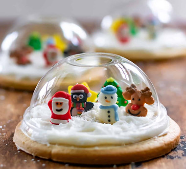 snow-globe-cookies-3sq (1).jpg