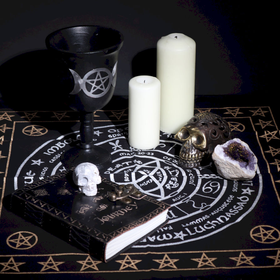 Esoterisches Altartuch – Dein perfektes Ritualtuch für spirituelle Praktiken
