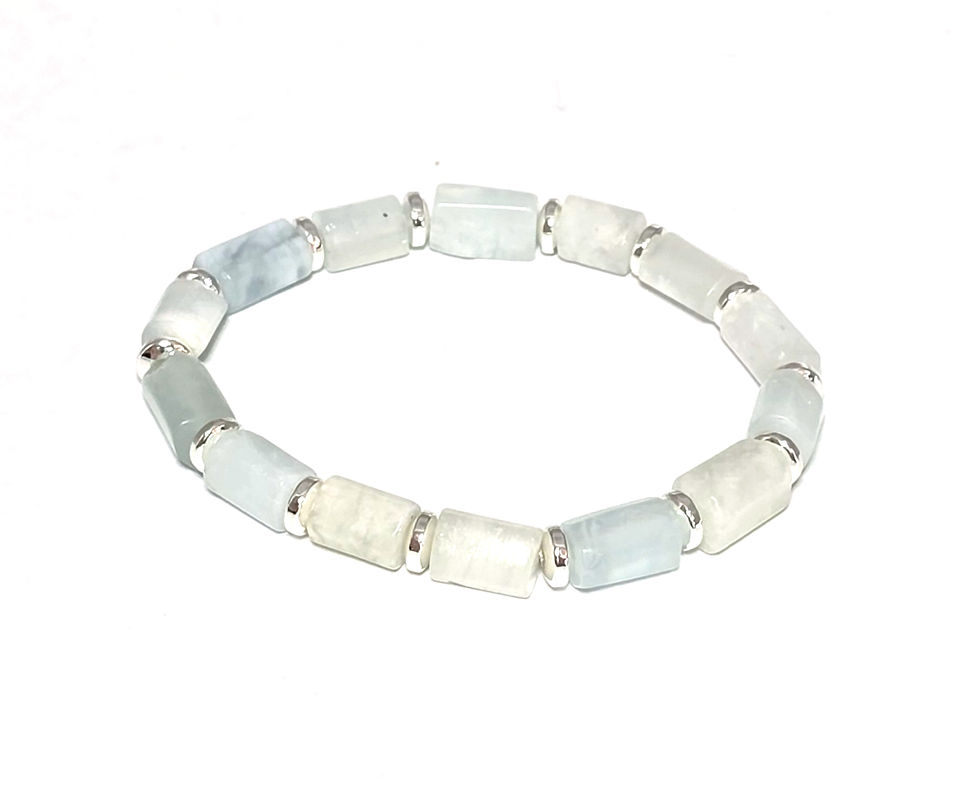 Natural Blue Aquamarine Cylinder Shape Stone